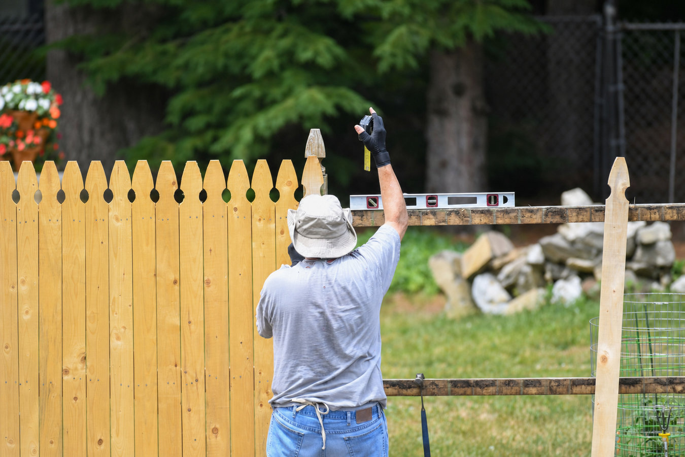 Fence repair